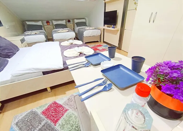 Taksim Center Luxury 3*