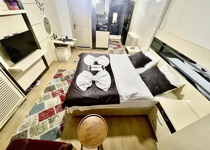 Taksim Center Luxury 3*